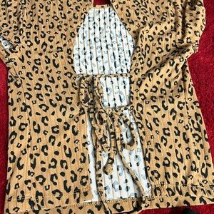 Rue 21 Open back blouse size S